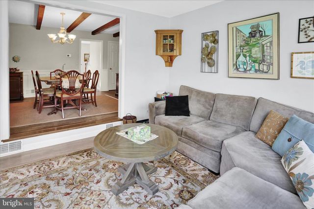 506 WIEST SCHOOL RD, Oley, PA 19547