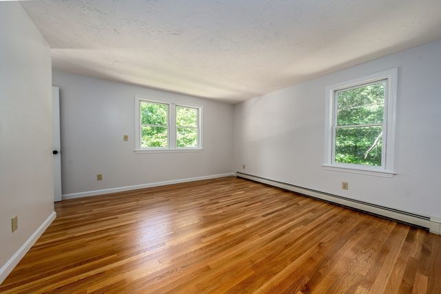 100 Farmersville Road, Sandwich, MA 02563