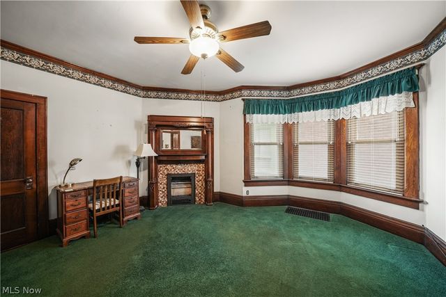 128 6th Street NW, Barberton, OH 44203