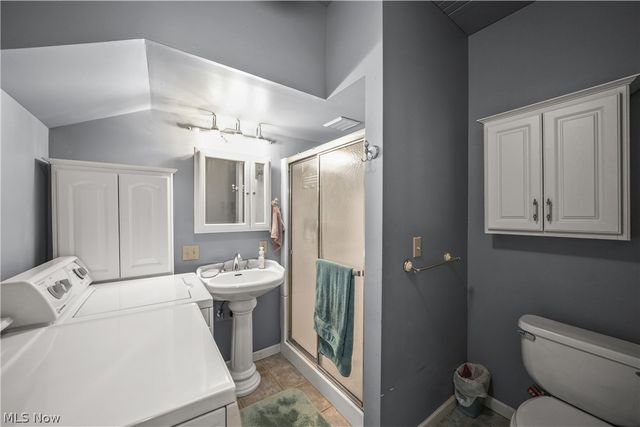 128 6th Street NW, Barberton, OH 44203