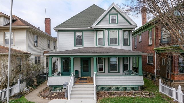 128 6th Street NW, Barberton, OH 44203