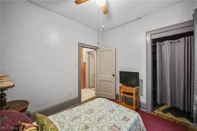 128 6th Street NW, Barberton, OH 44203