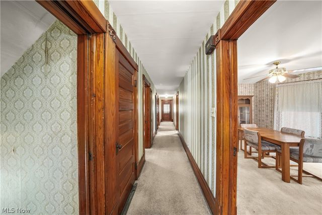 128 6th Street NW, Barberton, OH 44203