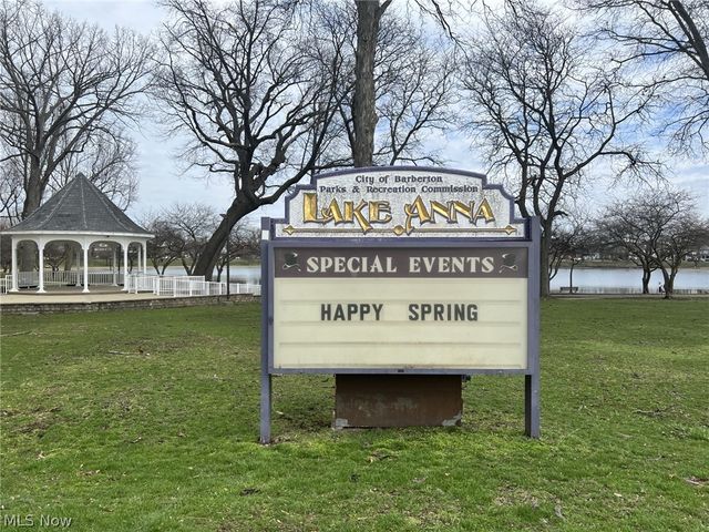 128 6th Street NW, Barberton, OH 44203