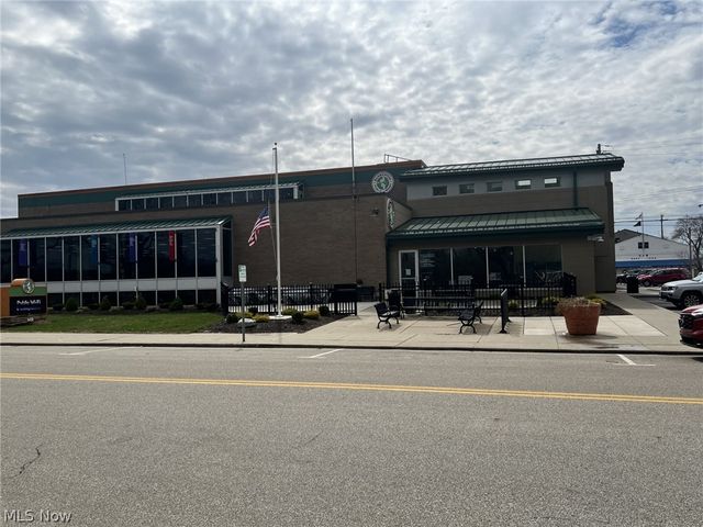 128 6th Street NW, Barberton, OH 44203