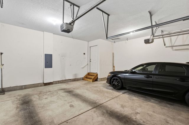 7529 Cherry Brook Drive, Reynoldsburg, OH 43068