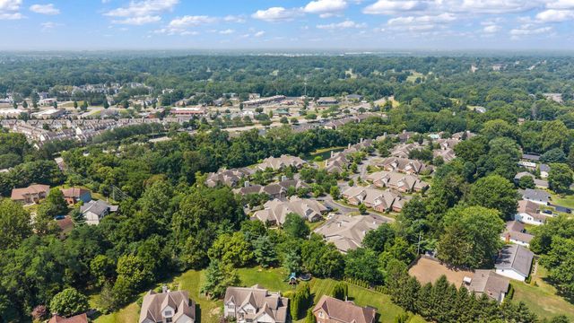 7529 Cherry Brook Drive, Reynoldsburg, OH 43068