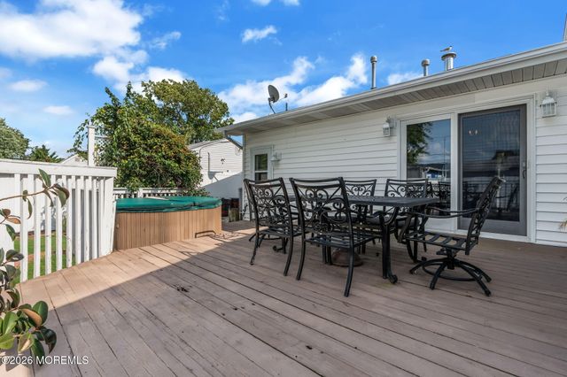 1006 Clubhouse Drive, Forked River, NJ 08731