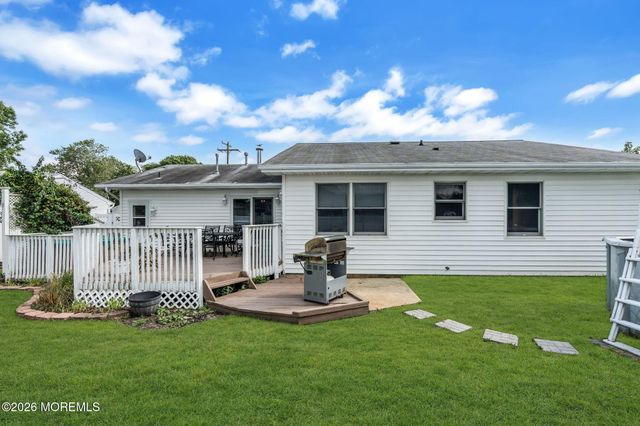 1006 Clubhouse Drive, Forked River, NJ 08731