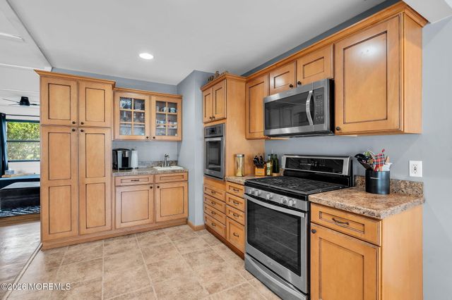 1006 Clubhouse Drive, Forked River, NJ 08731