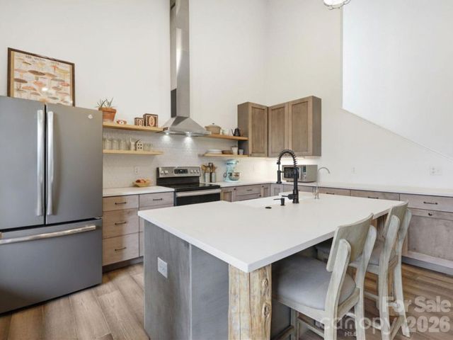 40 Malvern Walk, Asheville, NC 28806