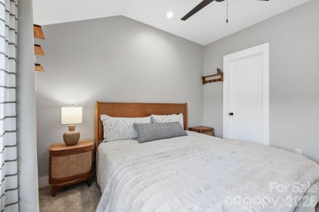 40 Malvern Walk, Asheville, NC 28806