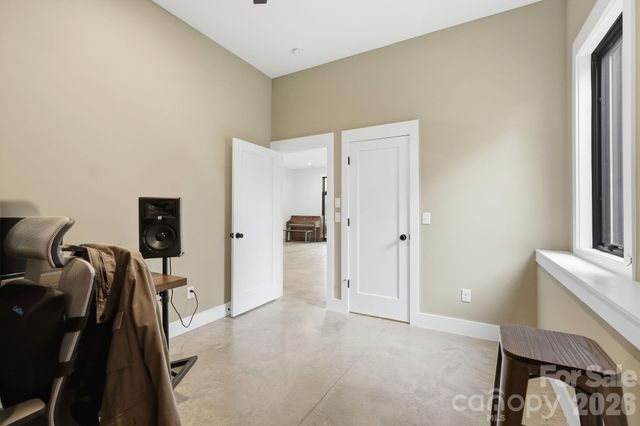 40 Malvern Walk, Asheville, NC 28806