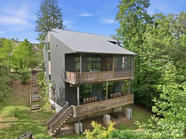 40 Malvern Walk, Asheville, NC 28806