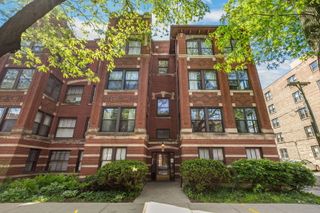1221 E Hyde Park Boulevard 1, Chicago, IL 60615