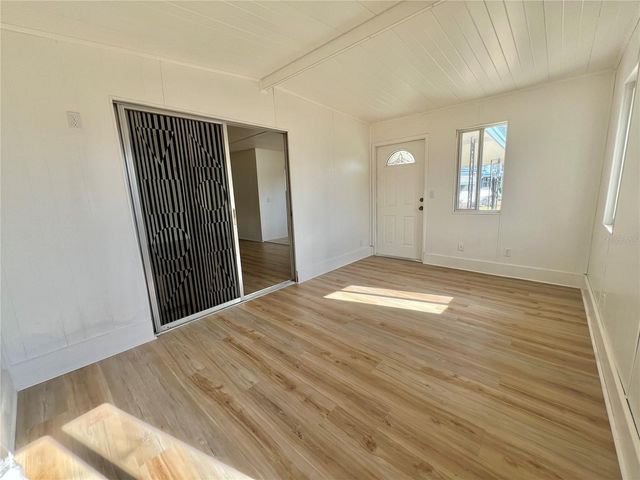 222 HAWTHORNE BOULEVARD, Leesburg, FL 34748