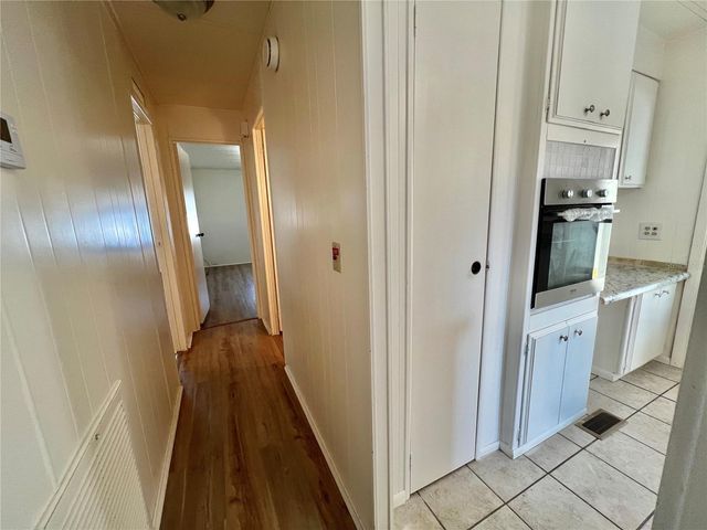 222 HAWTHORNE BOULEVARD, Leesburg, FL 34748