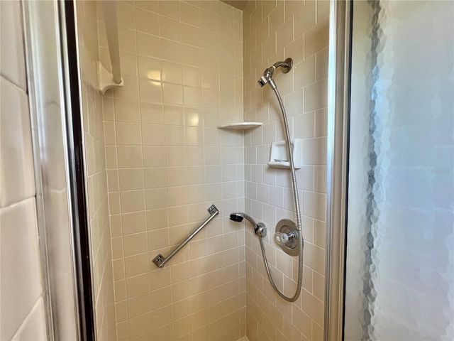 222 HAWTHORNE BOULEVARD, Leesburg, FL 34748