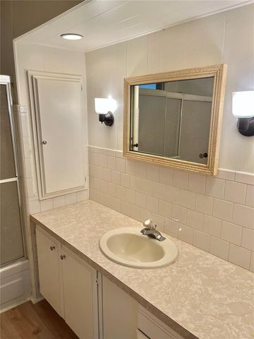 222 HAWTHORNE BOULEVARD, Leesburg, FL 34748