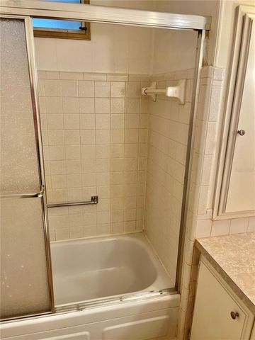 222 HAWTHORNE BOULEVARD, Leesburg, FL 34748