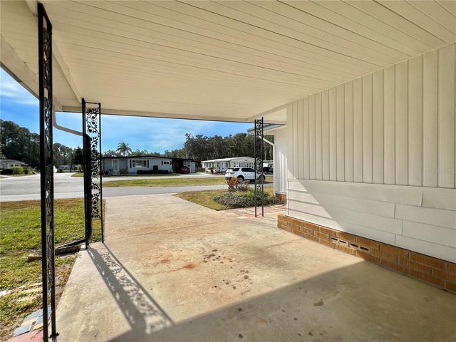 222 HAWTHORNE BOULEVARD, Leesburg, FL 34748