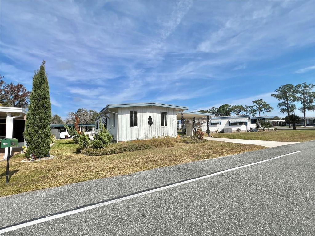 222 HAWTHORNE BOULEVARD, Leesburg, FL 34748