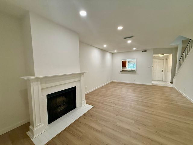 5859 Frankford Road 505, Dallas, TX 75252