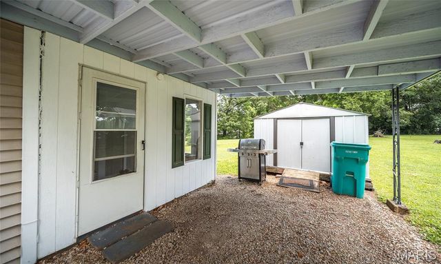 185 Kitchell Avenue, St Clair, MO 63077