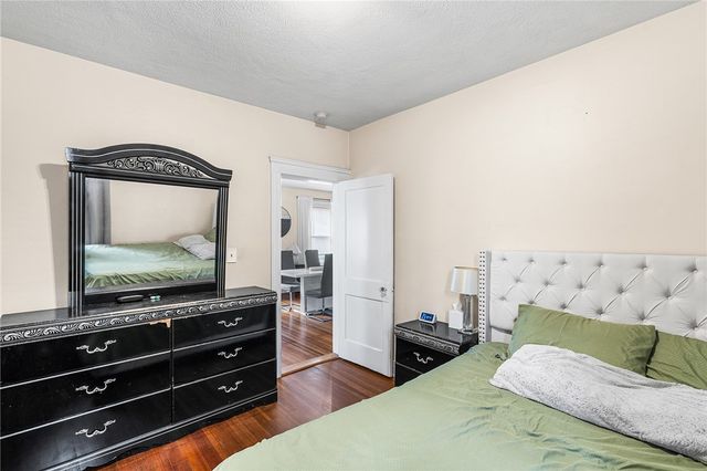 208 Suffolk Avenue, Pawtucket, RI 02861