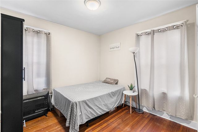208 Suffolk Avenue, Pawtucket, RI 02861