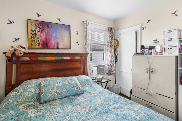 208 Suffolk Avenue, Pawtucket, RI 02861