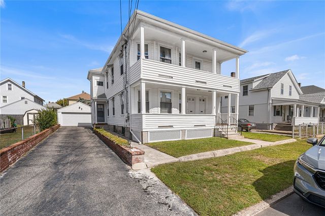 208 Suffolk Avenue, Pawtucket, RI 02861