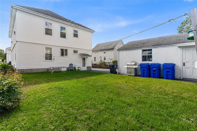 208 Suffolk Avenue, Pawtucket, RI 02861