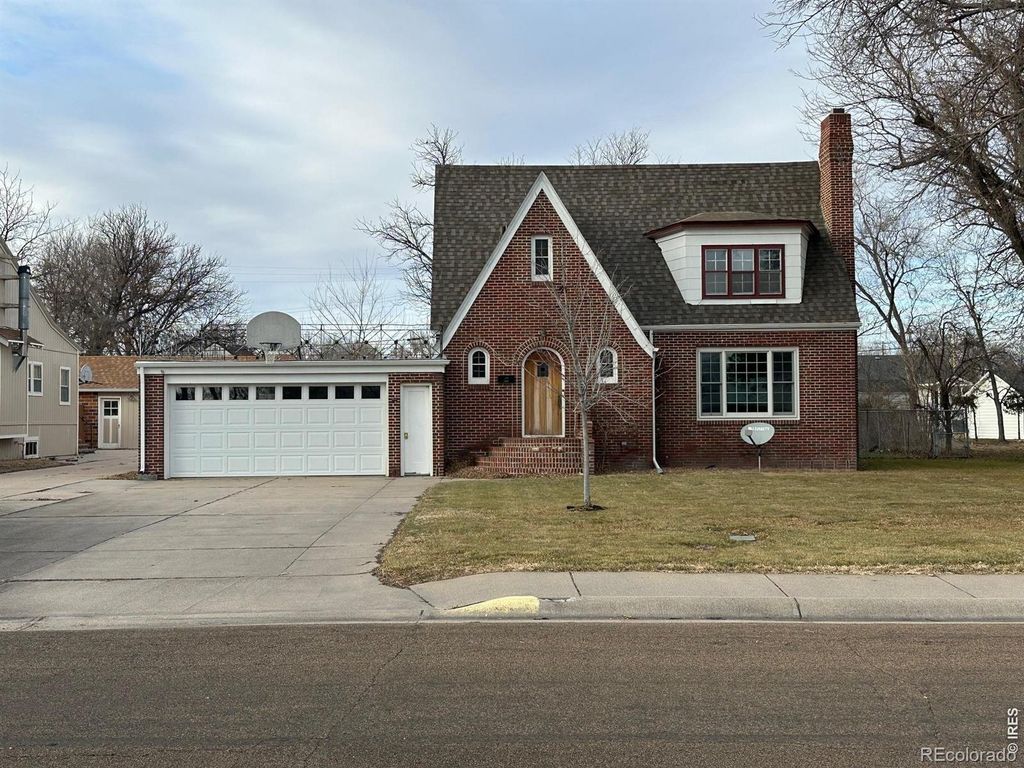 312 W 6th Street, Julesburg, CO 80737