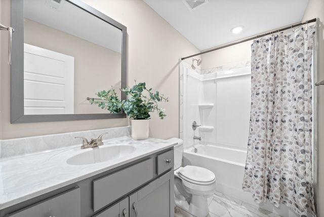 50 Echo Ridge, Oak Grove, KY 42262
