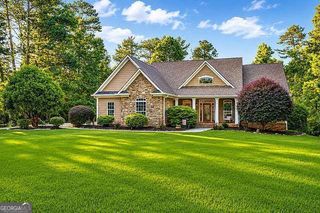8179 Pineview Court, Villa Rica, GA 30180