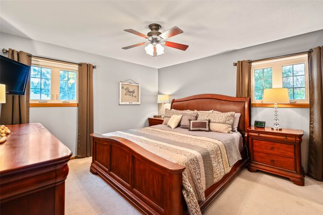 1506 W 14th Street S, Newton, IA 50208