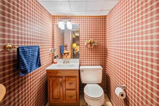 1506 W 14th Street S, Newton, IA 50208