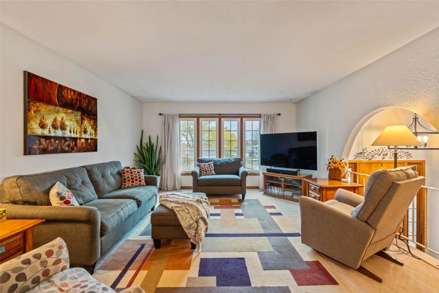 1506 W 14th Street S, Newton, IA 50208