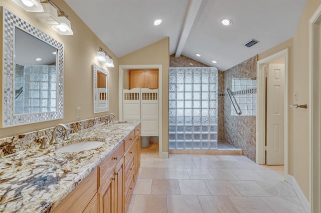 7019 Spring Valley Road, Dallas, TX 75254