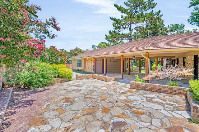 7019 Spring Valley Road, Dallas, TX 75254