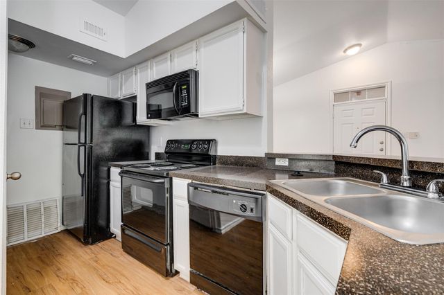 6804 N Capital Of Texas Highway 425, Austin, TX 78731
