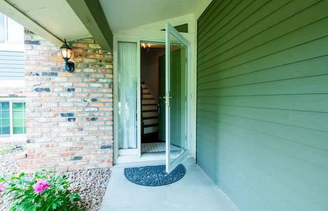 7965 Sierra Parkway, Brooklyn Park, MN 55444