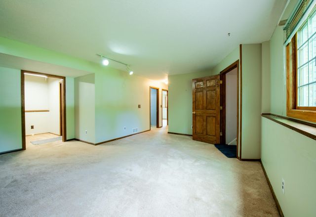 7965 Sierra Parkway, Brooklyn Park, MN 55444