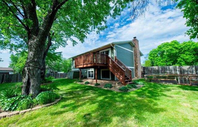 7965 Sierra Parkway, Brooklyn Park, MN 55444