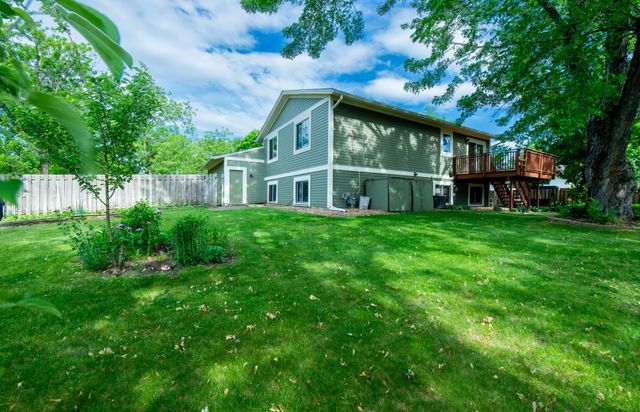 7965 Sierra Parkway, Brooklyn Park, MN 55444