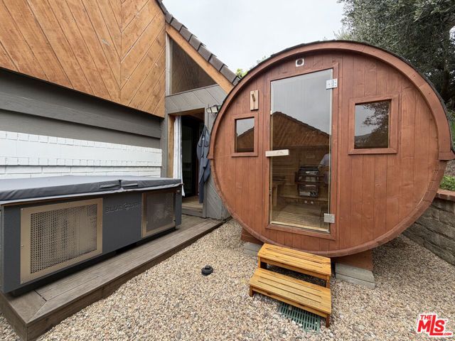 24728 Vantage Point Terrace, Malibu, CA 90265