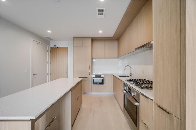 44 East Ave 2903, Austin, TX 78701