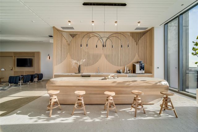 44 East Ave 2903, Austin, TX 78701