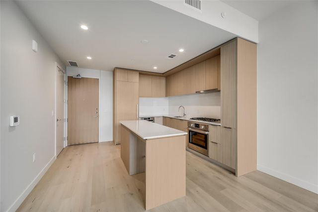 44 East Ave 2903, Austin, TX 78701